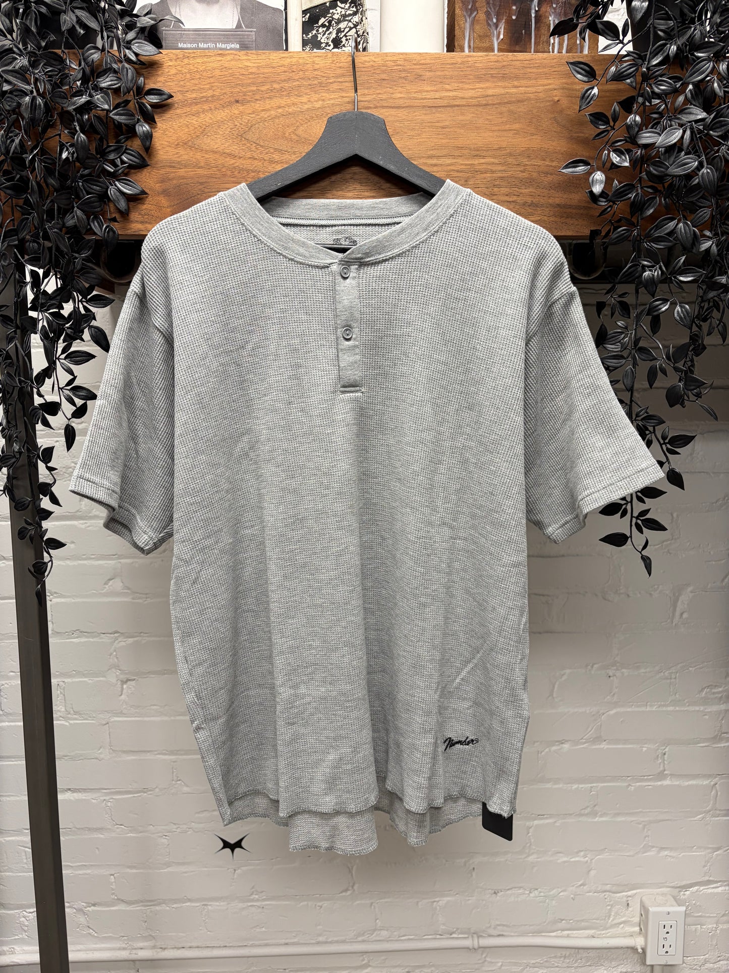 Number (N)ine Grey Henley Cotton ‘Fender Logo’ Short Sleeve Cotton T-Shirt