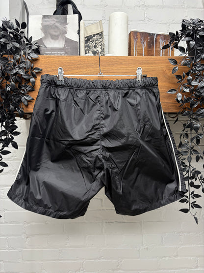 2000s Gucci Striped ‘GG Interlock Logo’ Lined Black Swim Shorts