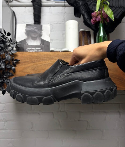 Rick Owens ‘Tractor Sole’ Black Leather Low Top Derbys