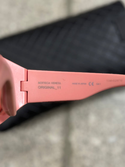 Bottega Veneta ‘Cyclone’ Pink Sunglasses