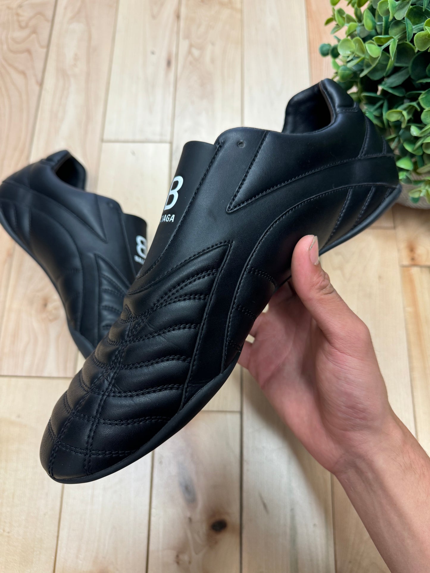 Balenciaga ‘Zen’ Black Leather Low Top Soccer Sneakers