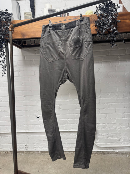 SS2016 Julius 5oz J-Cut Darted Grey Slim Cut Pants