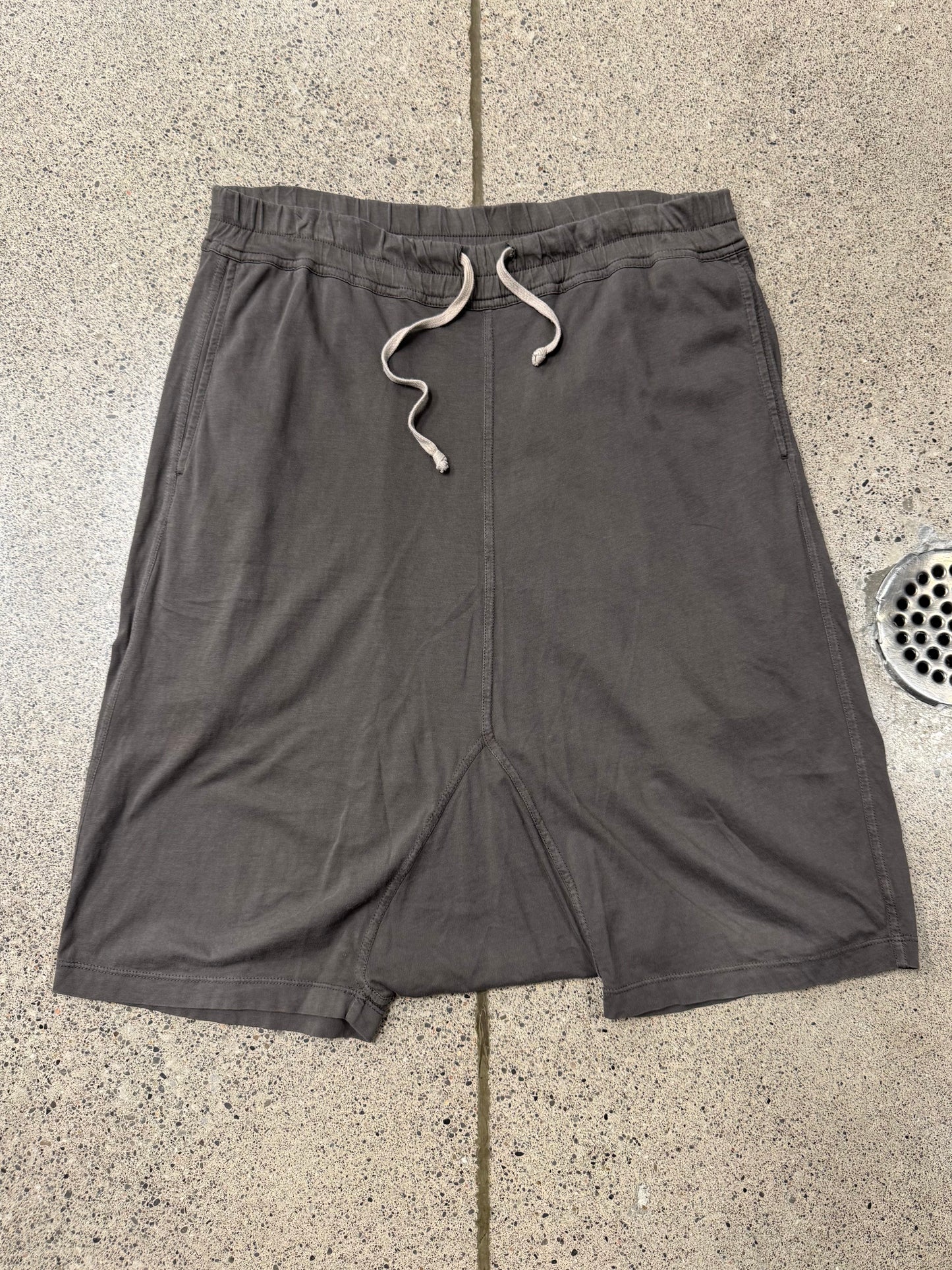 2000s Rick Owens ‘Dark Dust’ O&M Era Drop Crotch Pod Shorts
