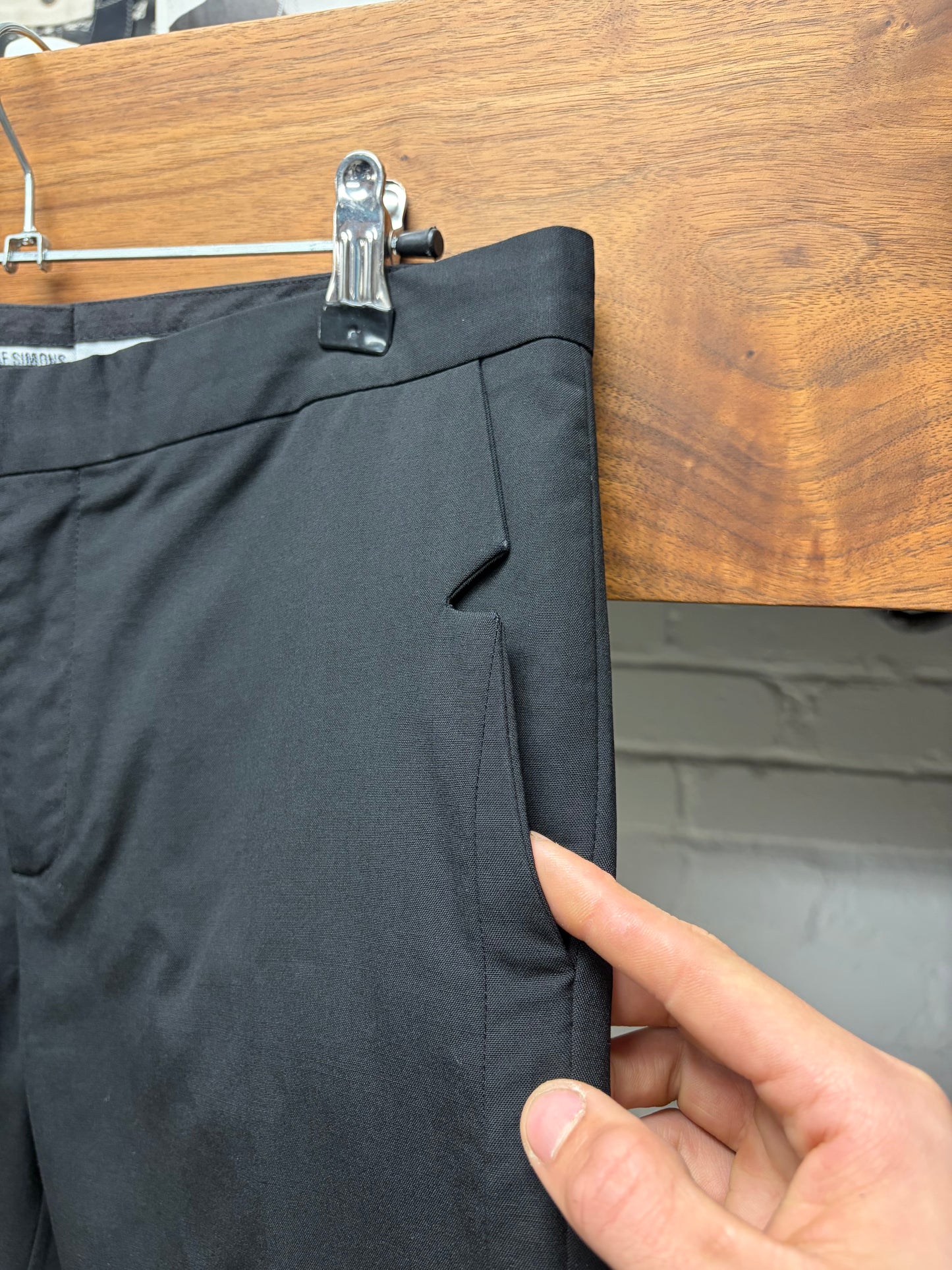 SS2009 Raf Simons Pleated Black Slim Cut Trousers with Pocket Cutout