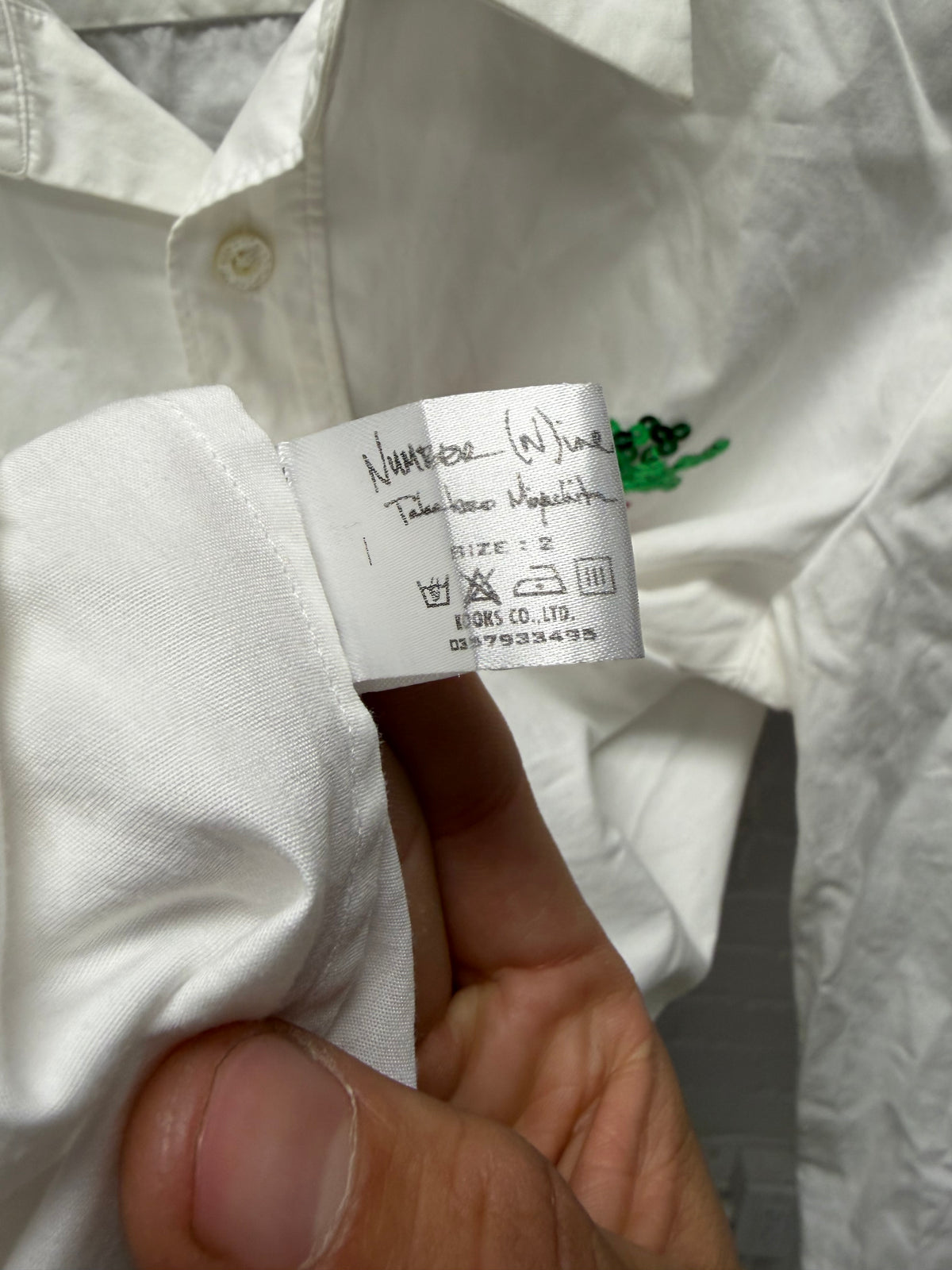 SS2006 Number Nine ‘Welcome to the Shadows’ Sequin Rose Chest Embroidered White Button Up Shirt