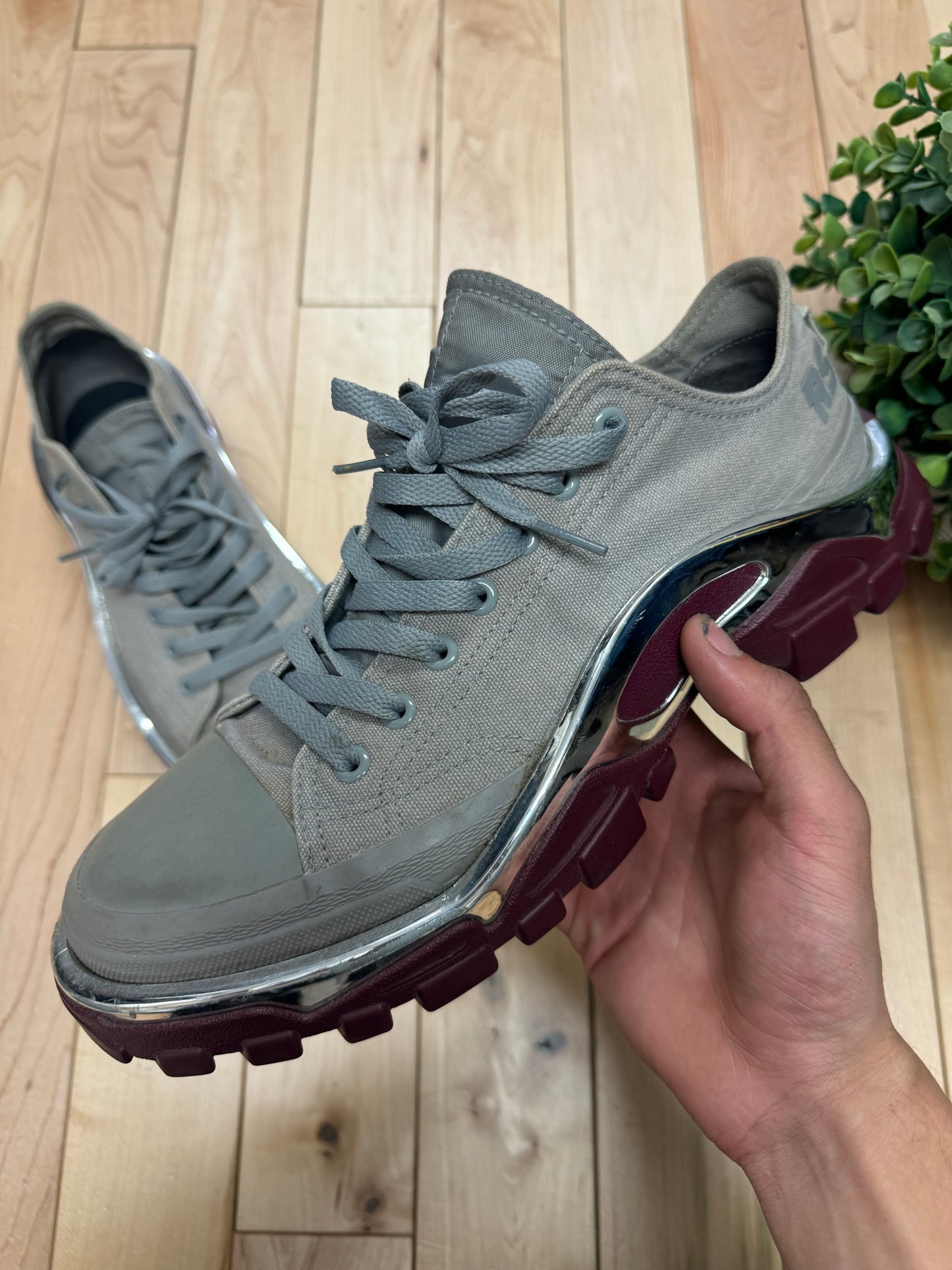 Raf Simons Detroit Runner Low Top Sneakers