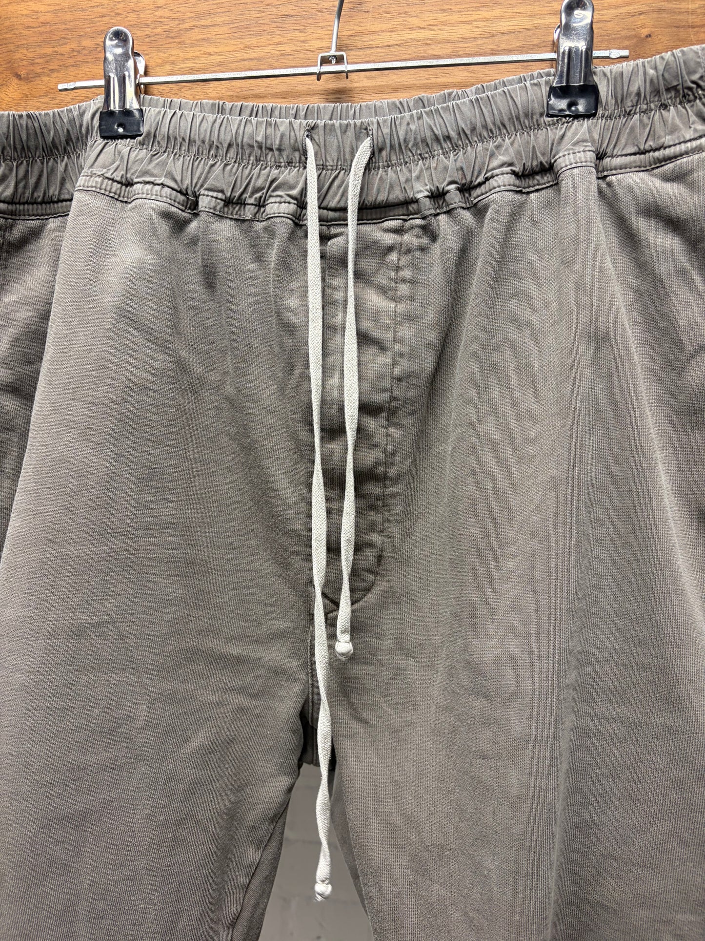 2022 Rick Owens Dust Brown Cotton Drawstring Shorts
