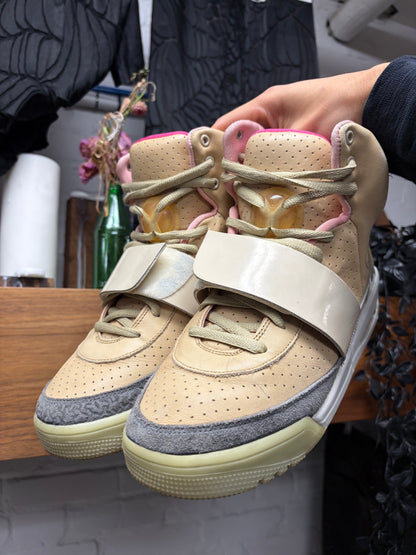 2009 Air Yeezy 1 ‘Net’ High Top Sneakers