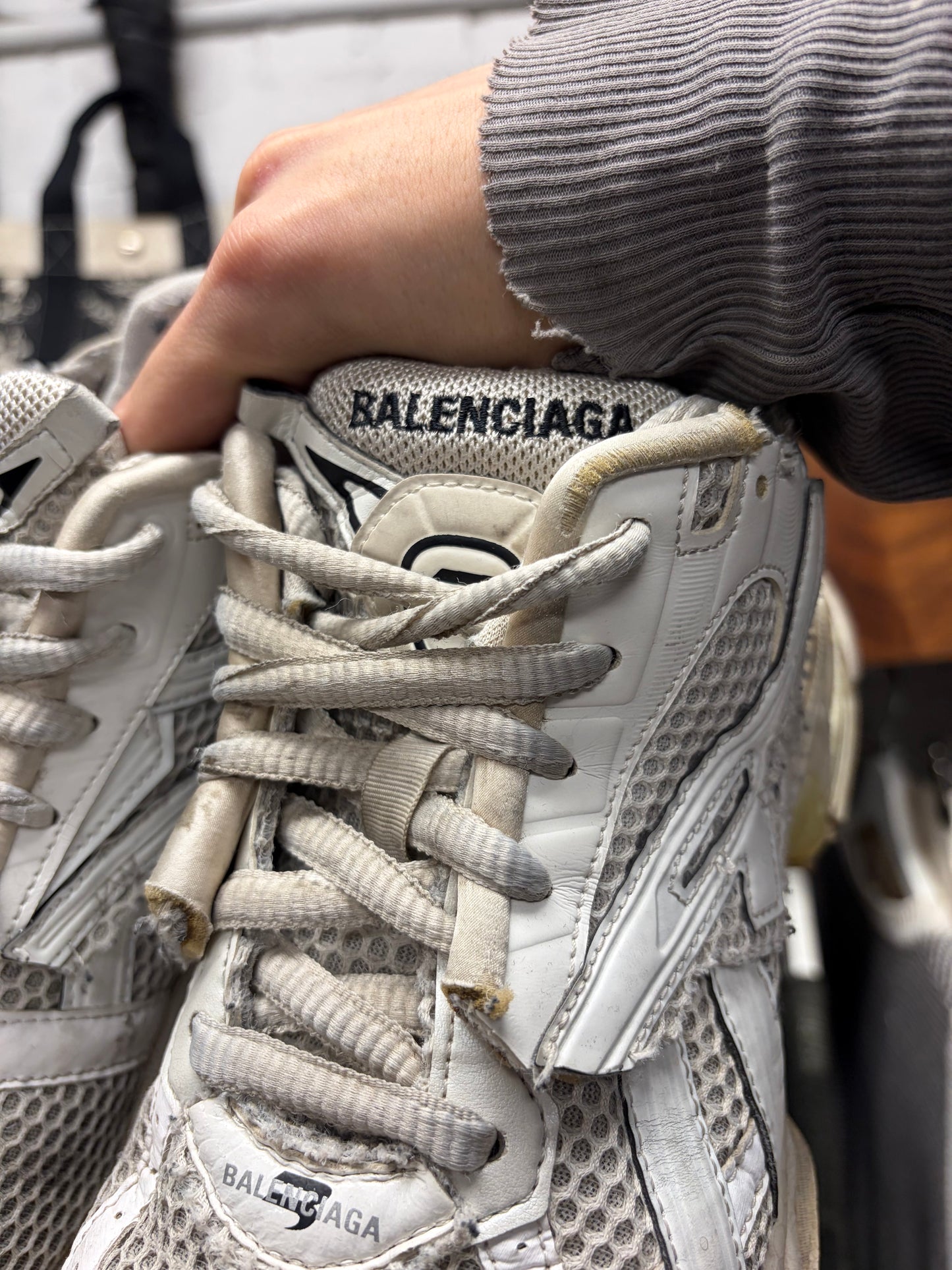 2022 Balenciaga ‘Runner’ Cream White Low Top Sneakers