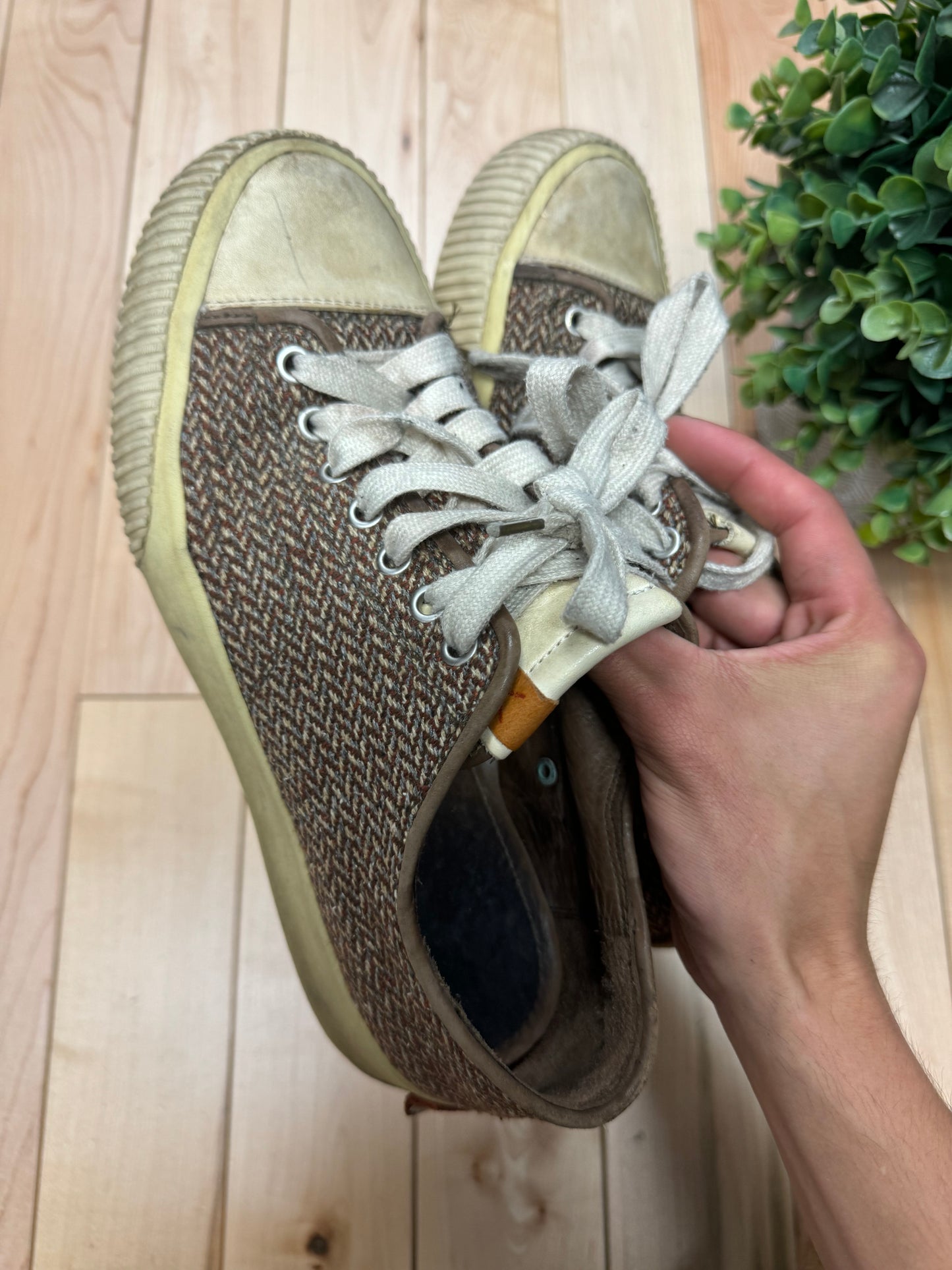 Visvim ‘Skagway’ Tweed Low Top Sneakers