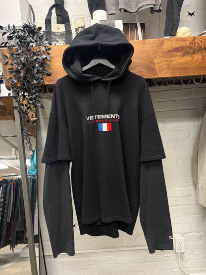 AW2018 Vetements ‘Tricolor’ Embroidered Logo Layered Black Hoodie