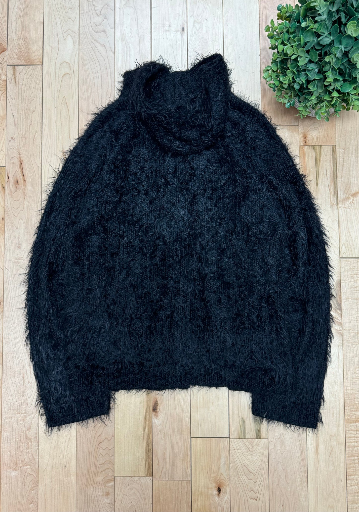 AW2023 Balenciaga ‘Fuzzy’ Hooded Cardigan