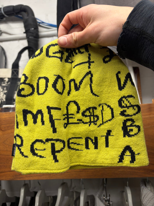 AW2020 Supreme ‘Black Ark’ Neon Green/Black Beanie