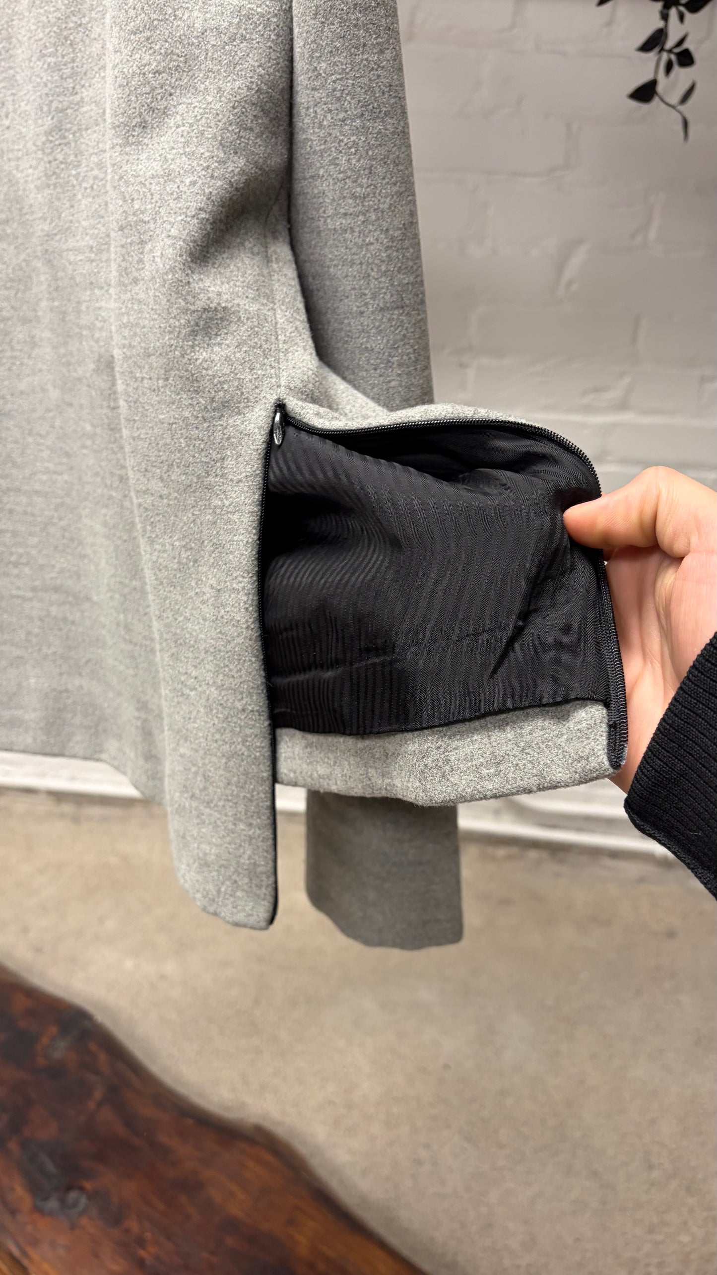 AW1999 Raf Simons Wool Sweater with Suiting Lined Interior