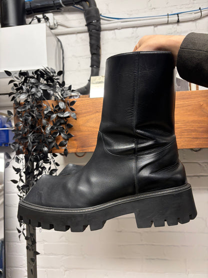 Balenciaga ‘Rhino’ Black Calfskin Leather Boots