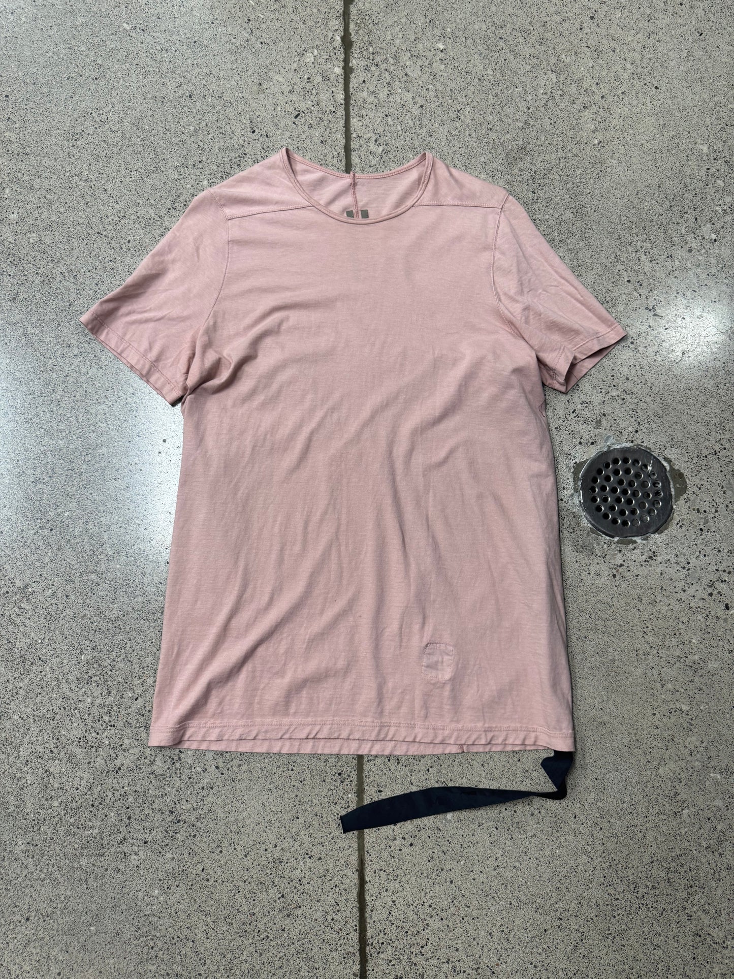 Rick Owens DRKSHDW ‘Faded Pink’ Asymmetric Back Seam T-Shirt