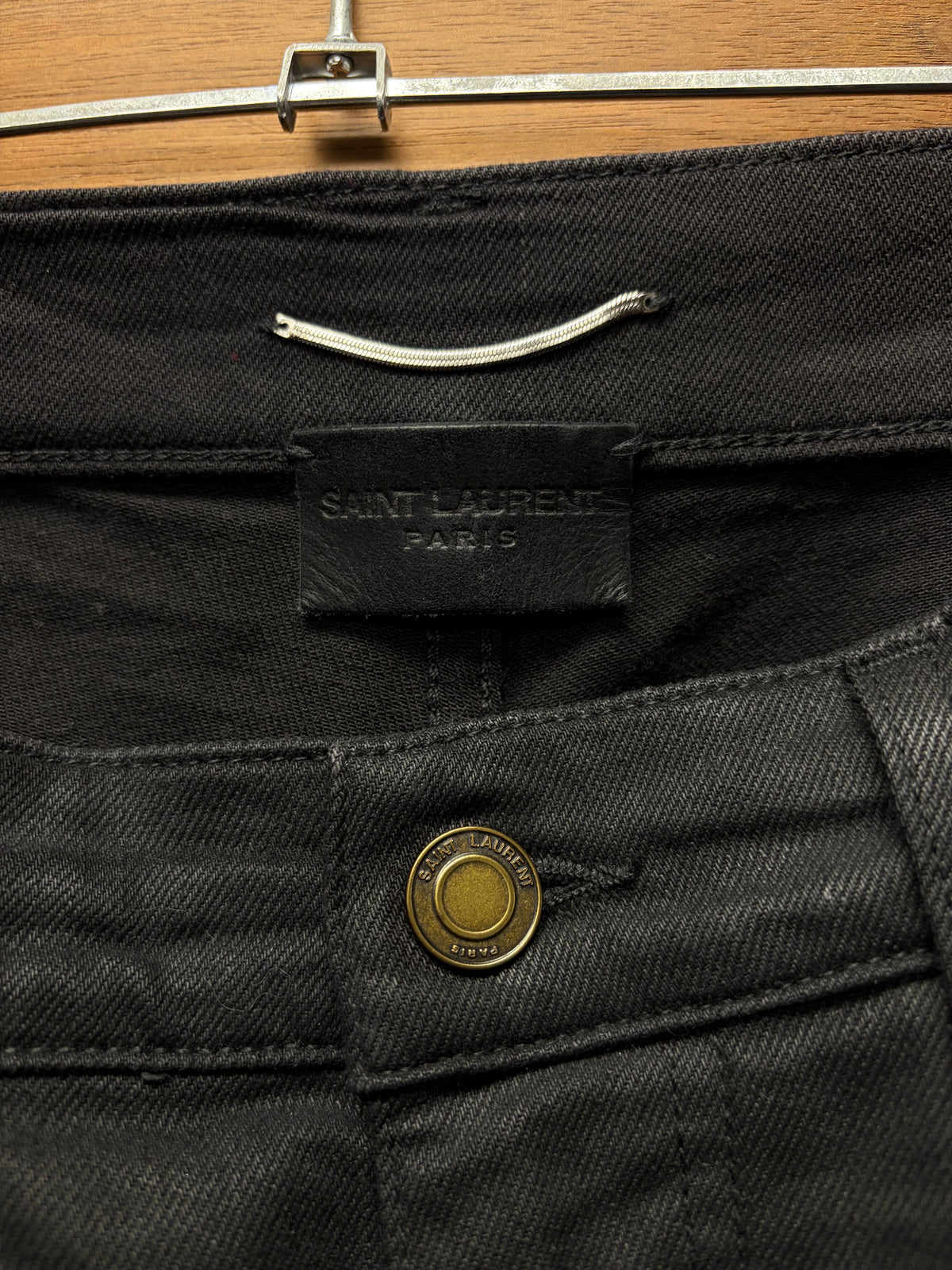 2020 Saint Laurent ‘D02’ Classic Black Skinny Jeans