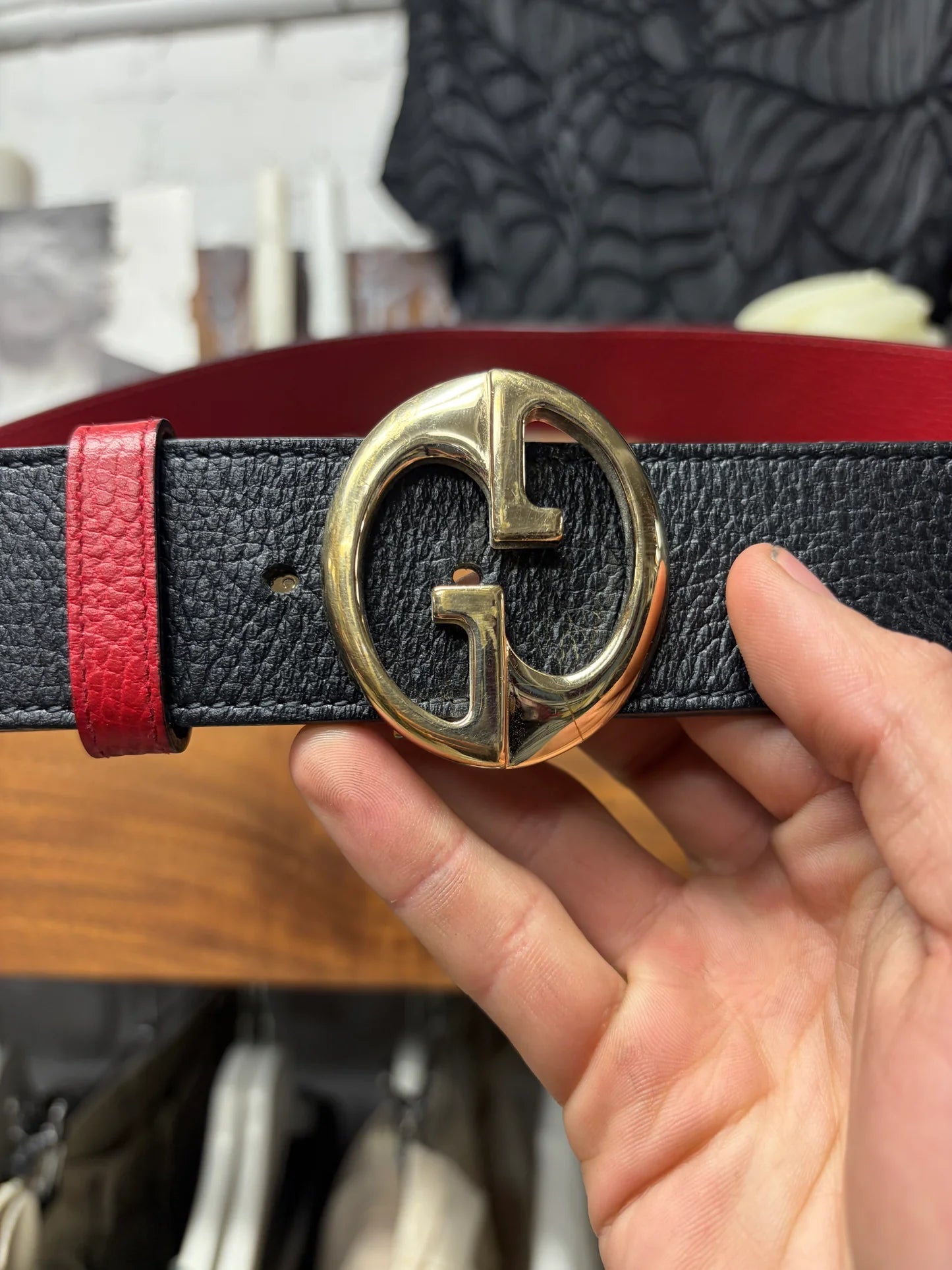 Gucci Pebbled Calfskin ‘1973 Logo’ Reversible Red/Black Leather Belt