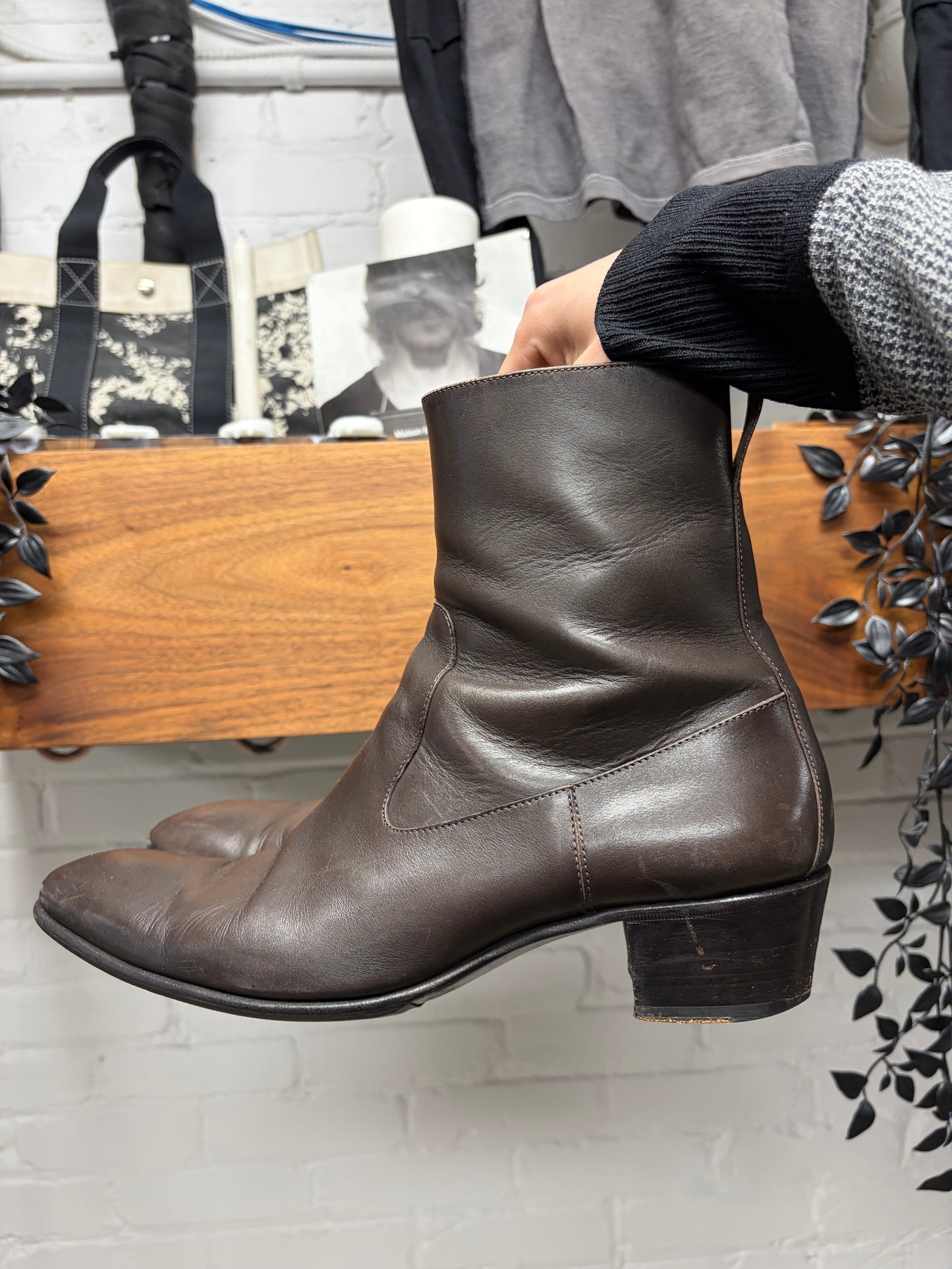 Yves Saint Laurent Rive Gauche by Tom Ford ‘Jonny’ Cuban Heel Leather Boots