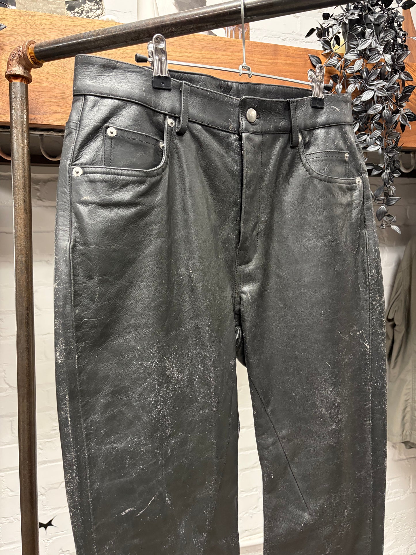 SS2026 Rick Owens ‘Hollywood’ Cracked Calfskin Leather Pants