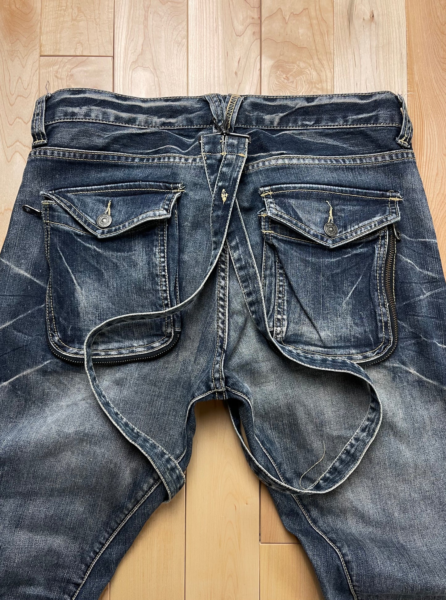 PPFM J/Banana Cut Washed Raw Blue Twisted Denim