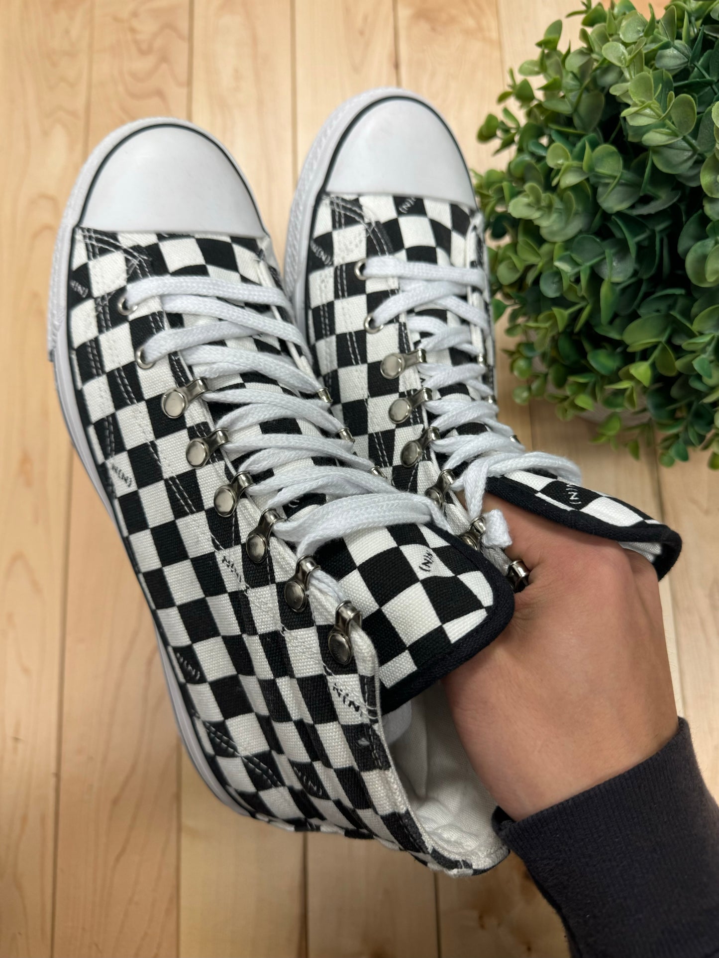 Number (N)ine ‘Chuck 70’ Checkerboard High Top Sneakers