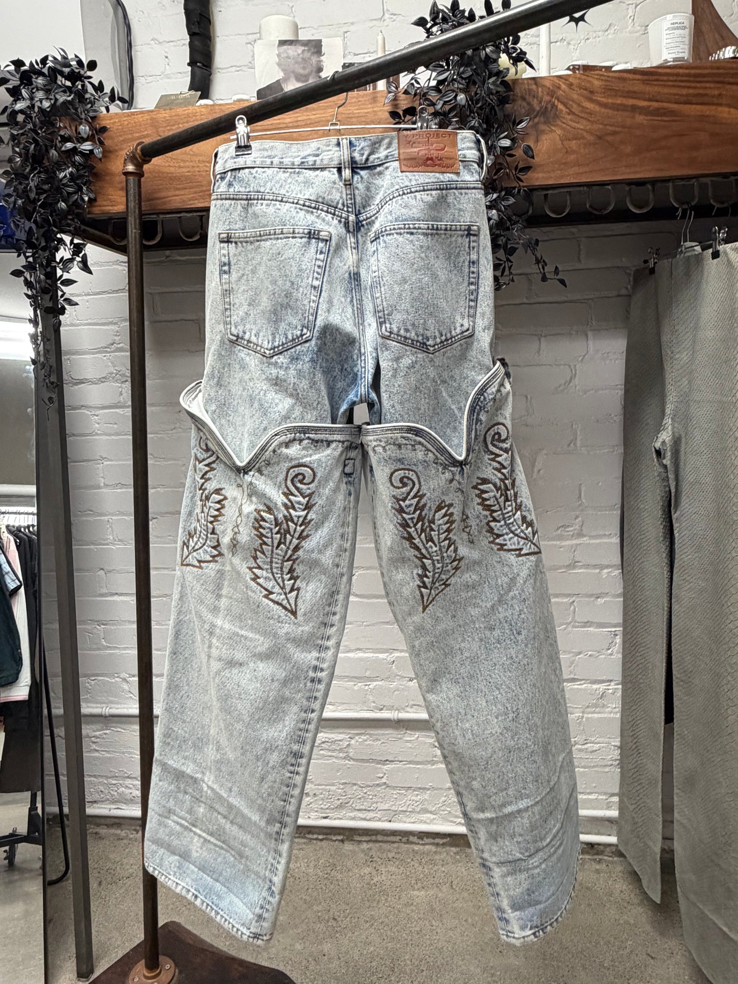 Y-Project ‘Cowboy’ Light Wash Detachable Denim