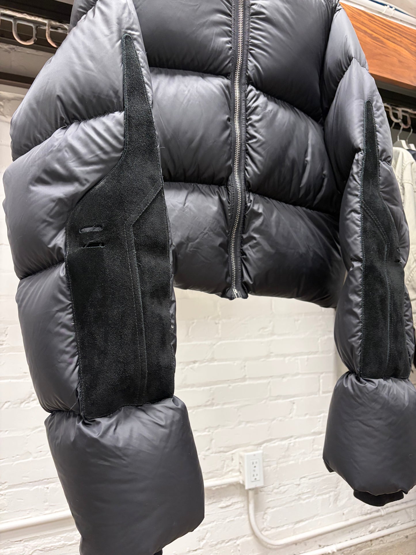 AW2019 Rick Owens ‘Larry’ Shoulder Strap Down Filled Black Puffer Jacket