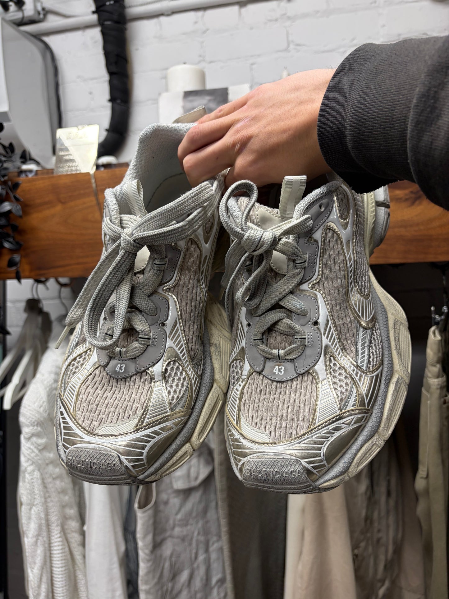 Balenciaga ‘3XL’ White Oversized Low Top Sneakers