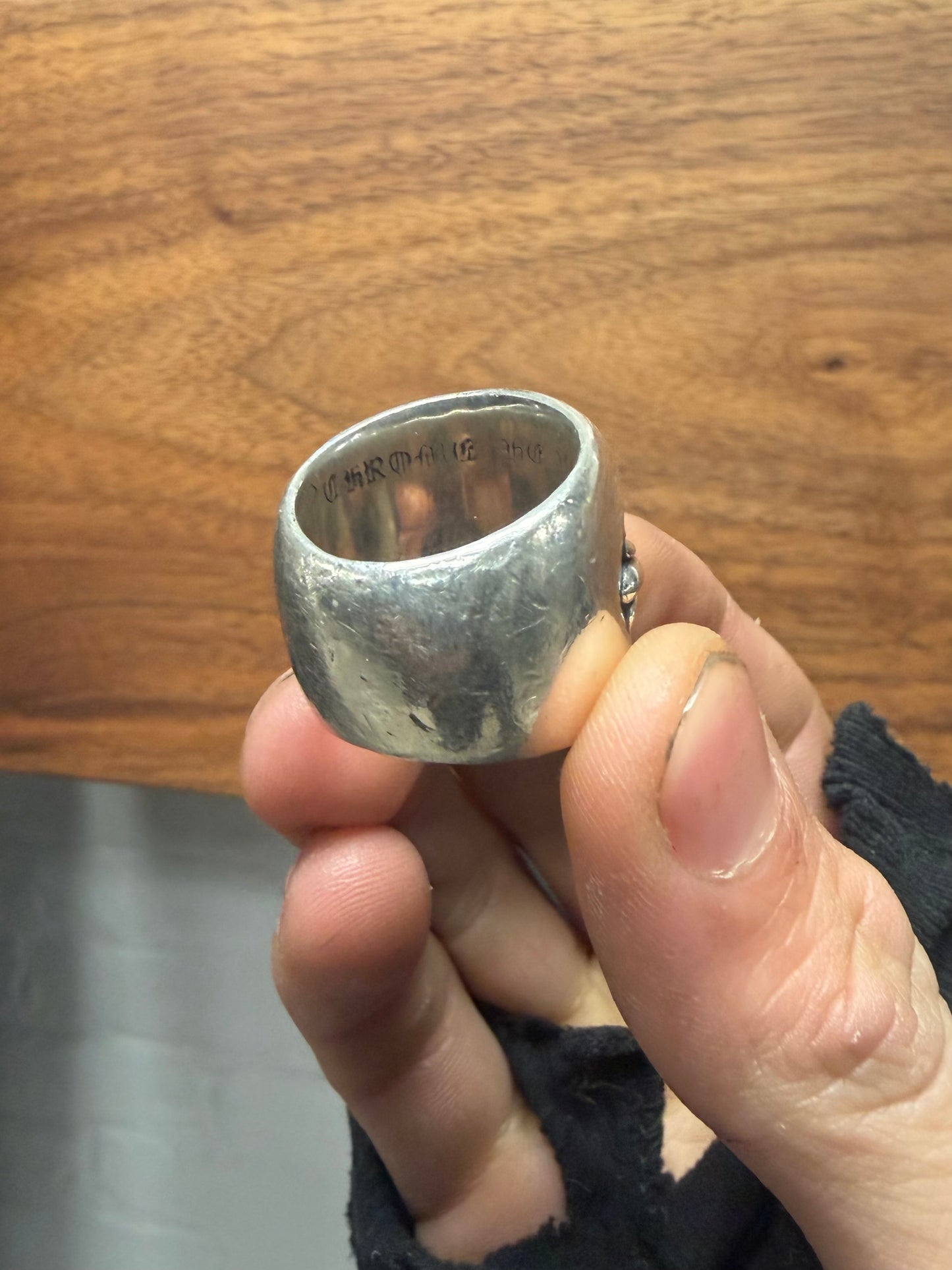 Chrome Hearts ‘Classic Oval Cross’ 925 Silver Ring