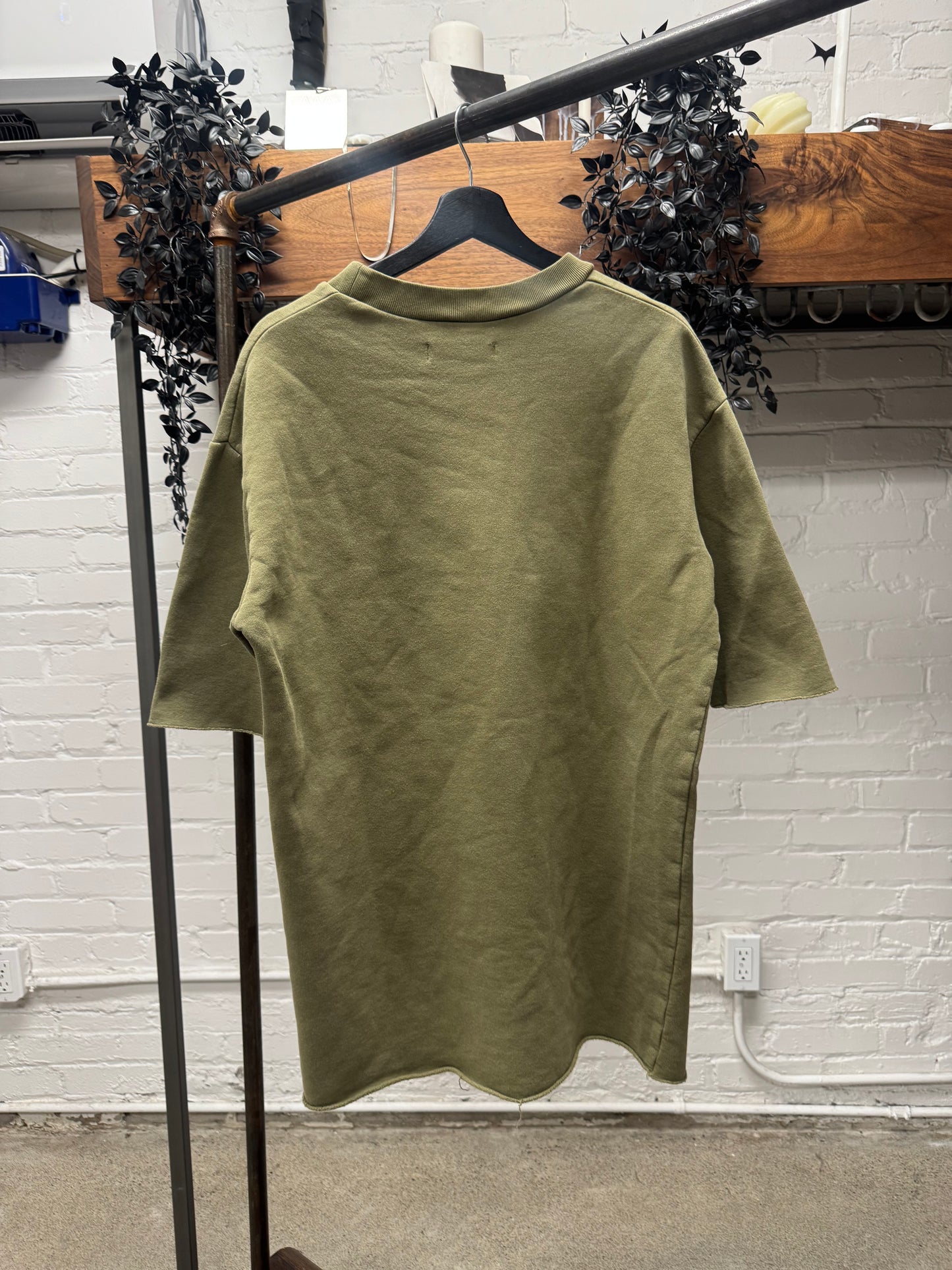 AW2001 Raf Simons ‘Riot Riot Riot’ Oversized Raw Hem Short Sleeve Sweatshirt