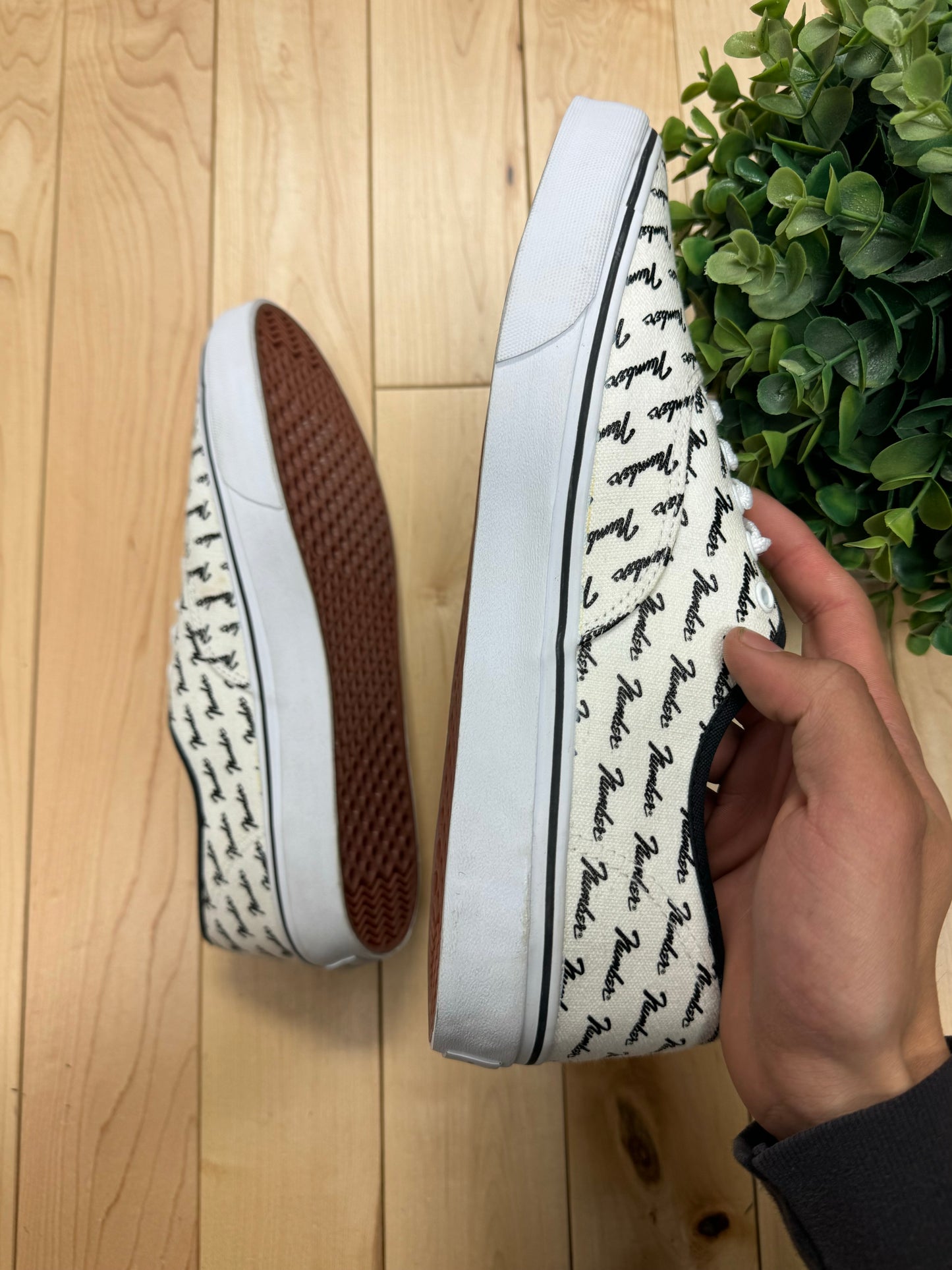 Number (N)ine Fender Logo ‘Era’ White Low Top Sneakers