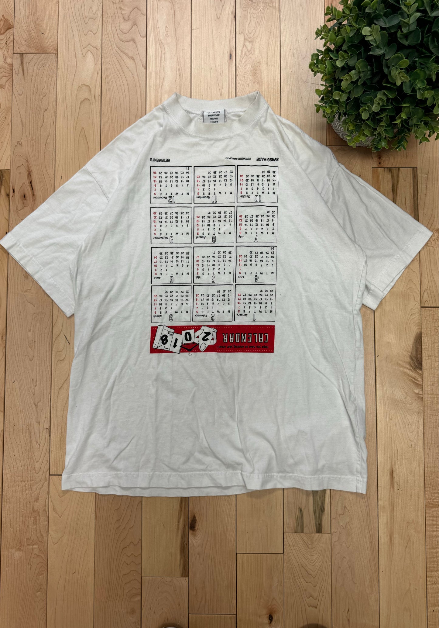 SS2018 Vetements Calendar Graphic T-Shirt