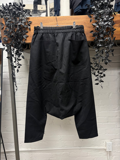 Comme Des Garçons x H&M Drop Crotch ‘Pod’ Black Drawstring Shorts
