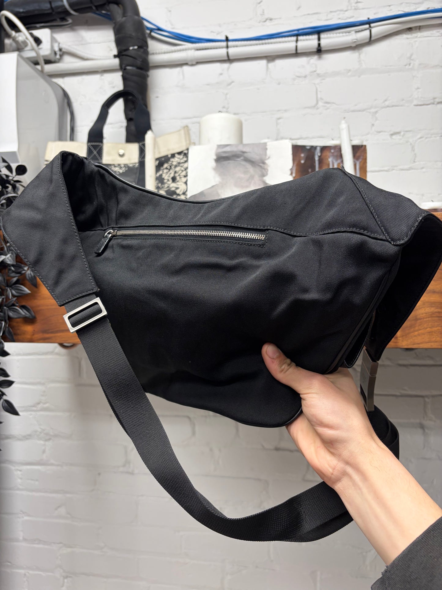 Vintage Gucci by Tom Ford ‘Body Bag’ Tactical Leather Panelled Sling Bag