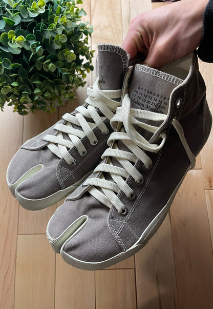 Maison Margiela ‘Tabi’ Converse Split Toe Canvas High Top Sneakers.