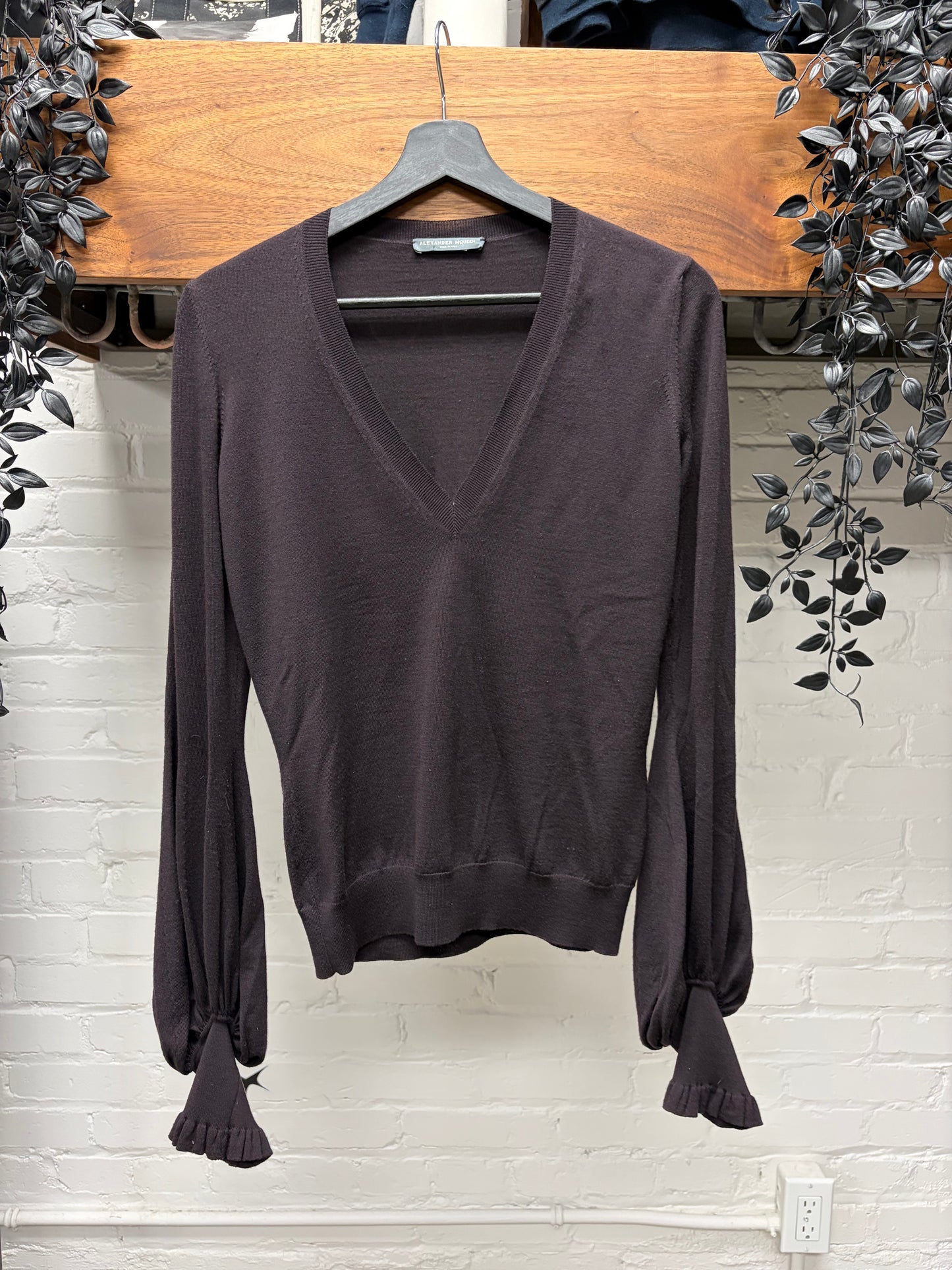 Alexander McQueen ‘Lee Alexander Era’ Flared Sleeve Low Cut Knit Top