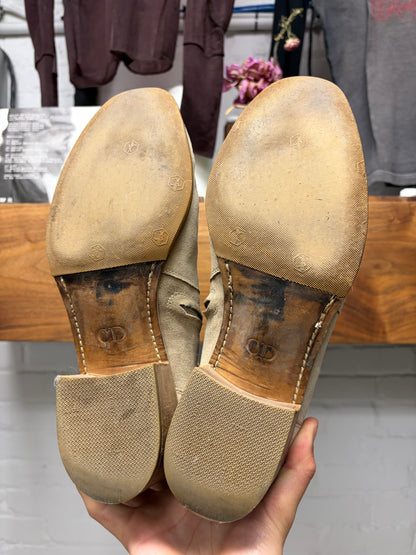 SS2005 Dior Homme Re-Edition Tan Suede Pointed Toe Chelsea
Boots