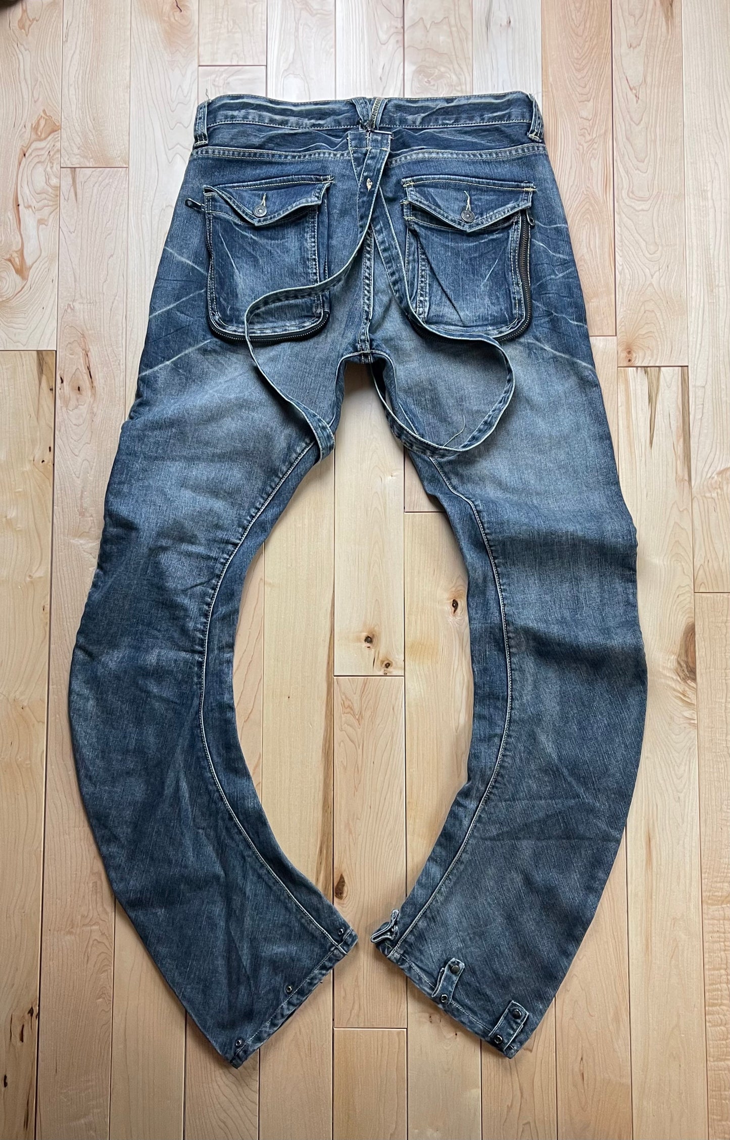 PPFM J/Banana Cut Washed Raw Blue Twisted Denim