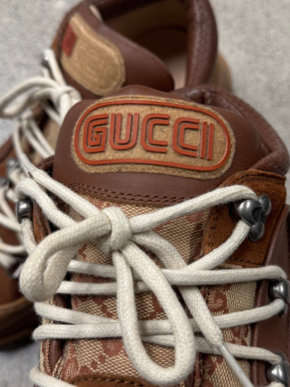 Gucci ‘Flashtrek’ Suede Low Top Sneakers