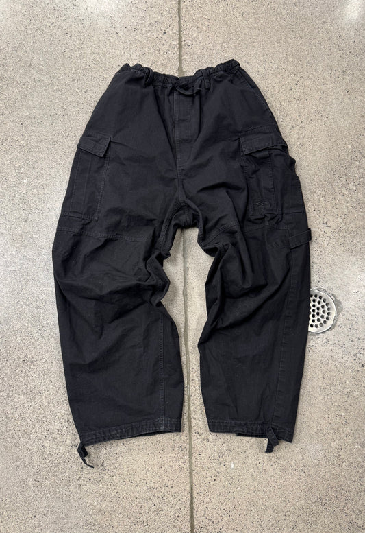 AW2022 Balenciaga ‘Ripstop’ Wide Leg Black Cargo Pants