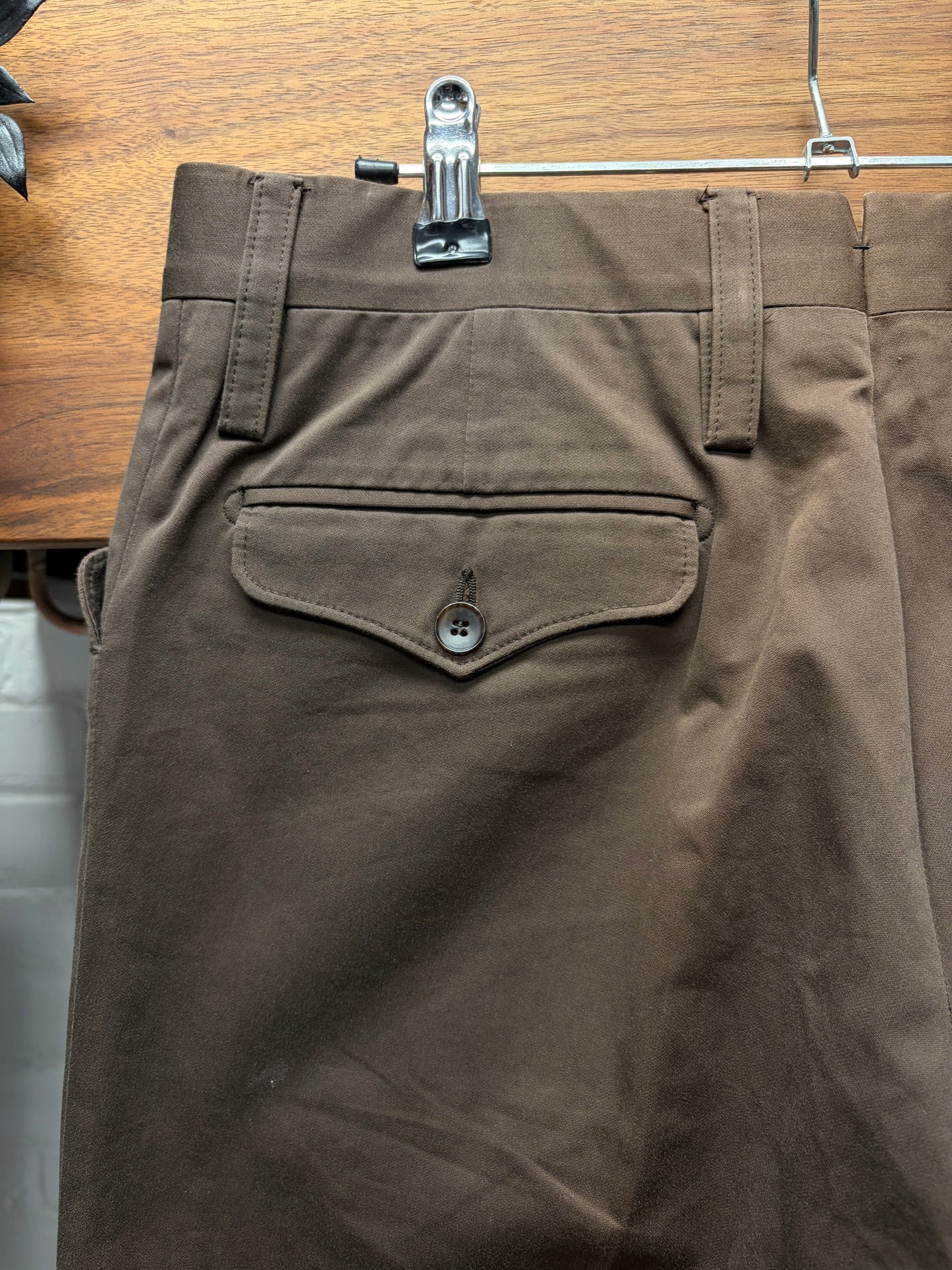 2000s Gucci Pleated Brown Wool Straight Cut Trousers
