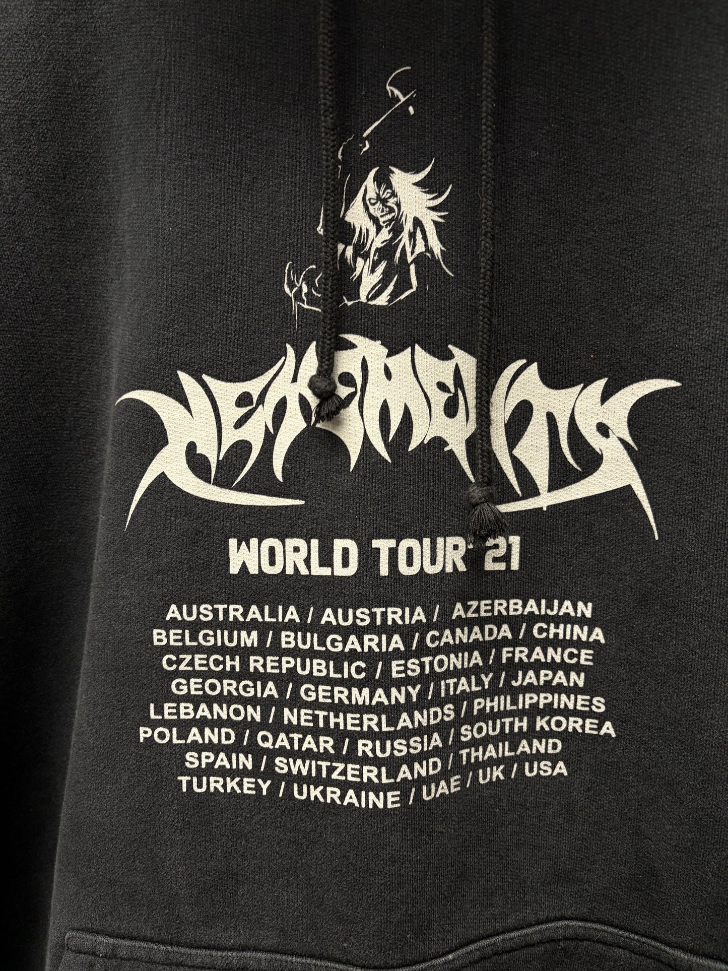 AW2021 Vetements ‘World Tour’ Metal Logo Embroidered Black Pullover Hoodie