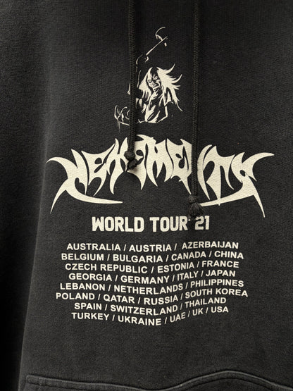 AW2021 Vetements ‘World Tour’ Metal Logo Embroidered Black Pullover Hoodie