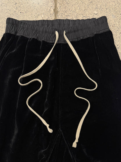 AW2021 Rick Owens ‘Gethsemane’ Velour ‘Pod’ Drop Crotch 3/4 Shorts