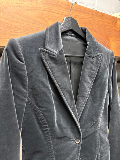 Vintage Gucci Tom Ford Black Velour Blazer with Sharp Lapel and Padded Shoulders