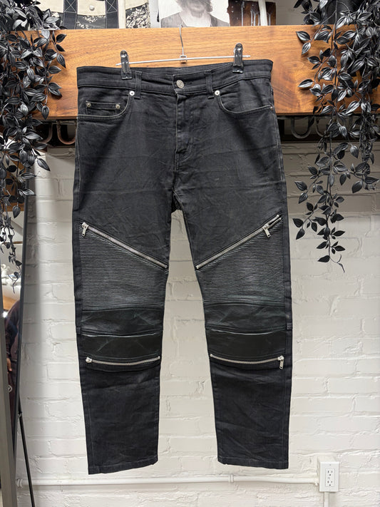 Saint Laurent by Hedi Slimane ‘D02’ Leather Biker Knee Zip Skinny Jeans