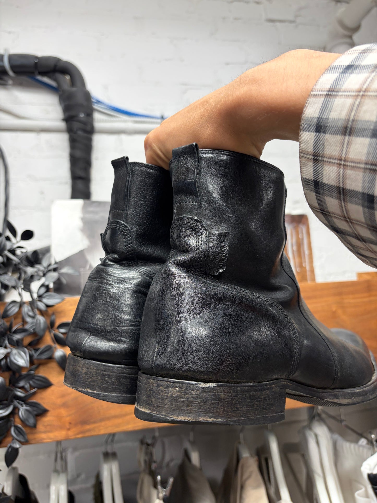 AW2009 Dior Homme Black Calfskin Leather Side-Zip Ankle Boots