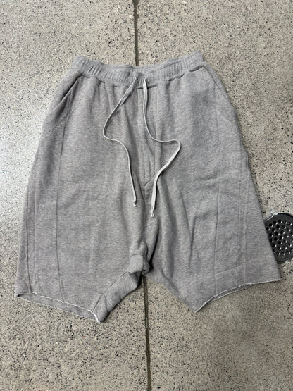AW2020 Julius ‘Speckled Grey’ Drawstring Cotton Sweat-Shorts