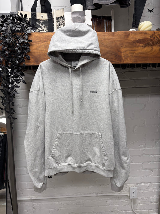 SS2018 Vetements ‘Minimal Logo’ Embroidered Grey Pullover Hoodie